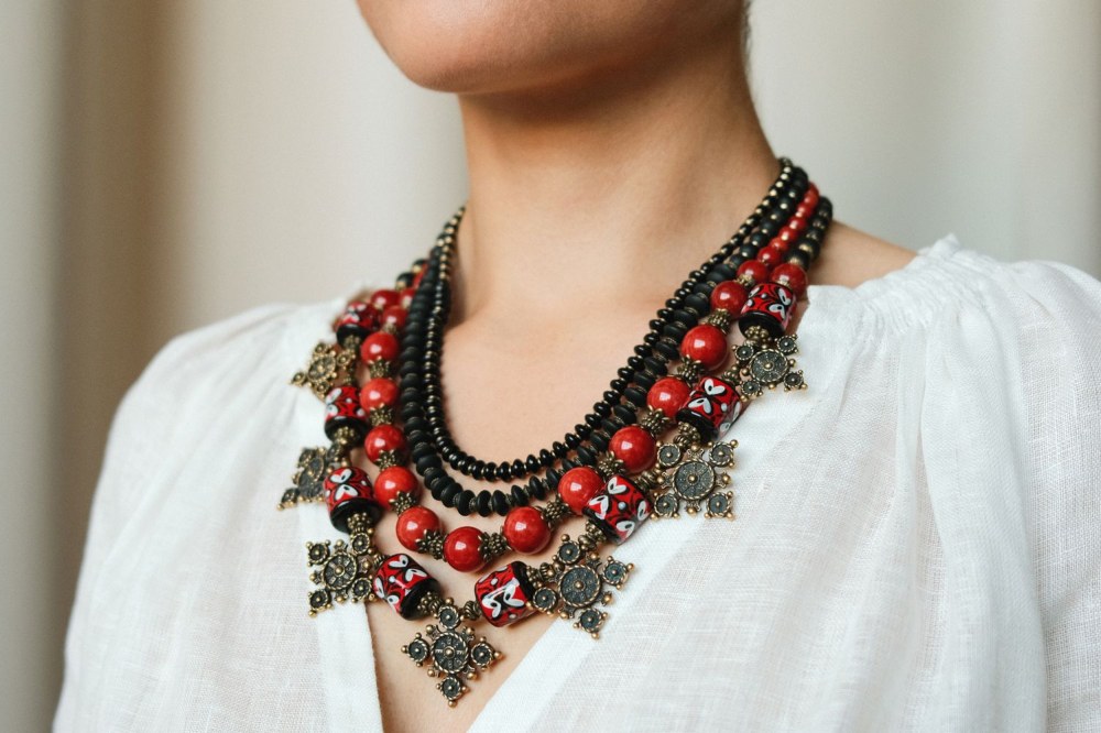 намисто з бісеру